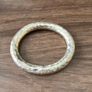 Silpada thick silver bangle
